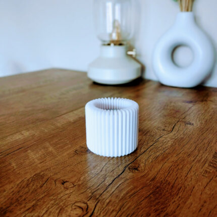 Modern Kaburgalı Mumluk - Modern Ribbed Design Candle 1