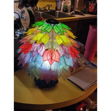 PrismaPetal Lamp 1