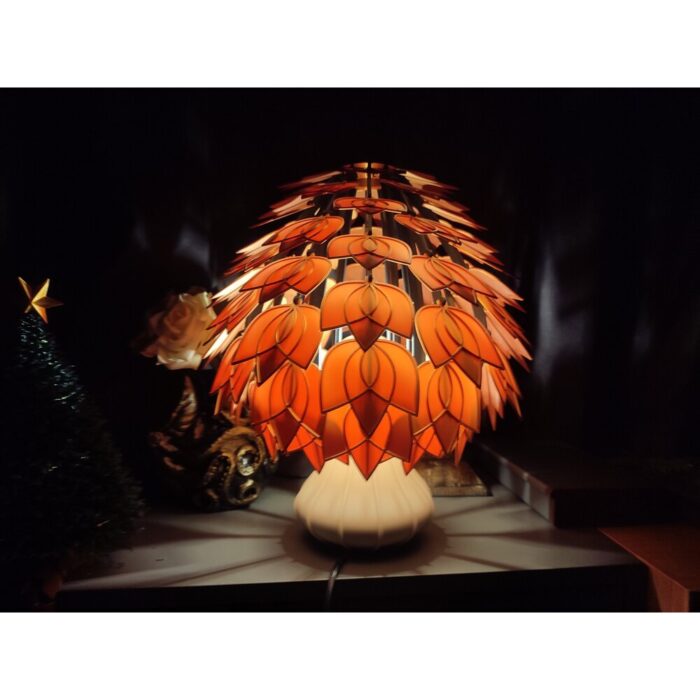 PrismaPetal Lamp 2