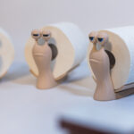 Sülüklü Tuvalet Kağıt Koyacağı - Slugger- Toilet paper holder 1